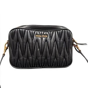 Miu Miu Black Leather Matelasse Quilted Double Zip Shoulder Bag Pochette Auth